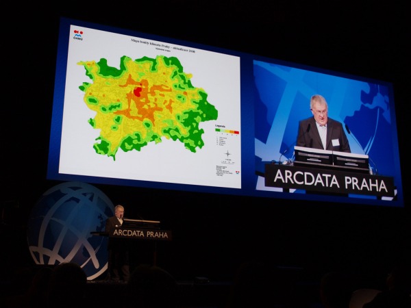 arcdata-konference-2011-obr01-w600