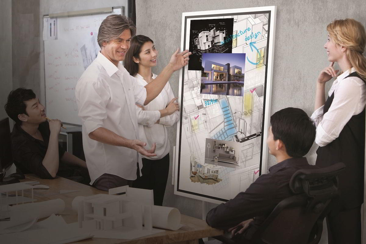 Samsung Flip - digital whiteboard / GeoBusiness