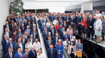 společné foto valného shromáždění EuroGeographics v Praze 2018 / foto archiv EuroGeographics