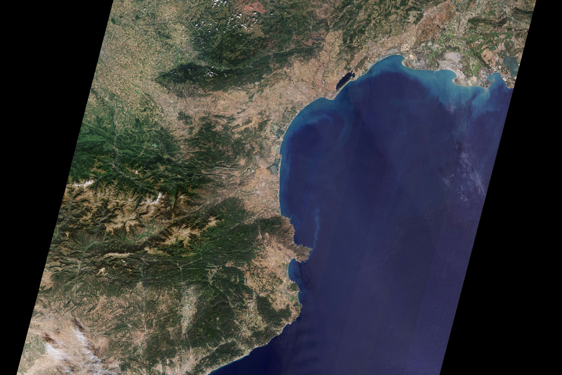 esa-sentinel-2c-francie-spanelsko-druzicovy-snimek-zari-2024